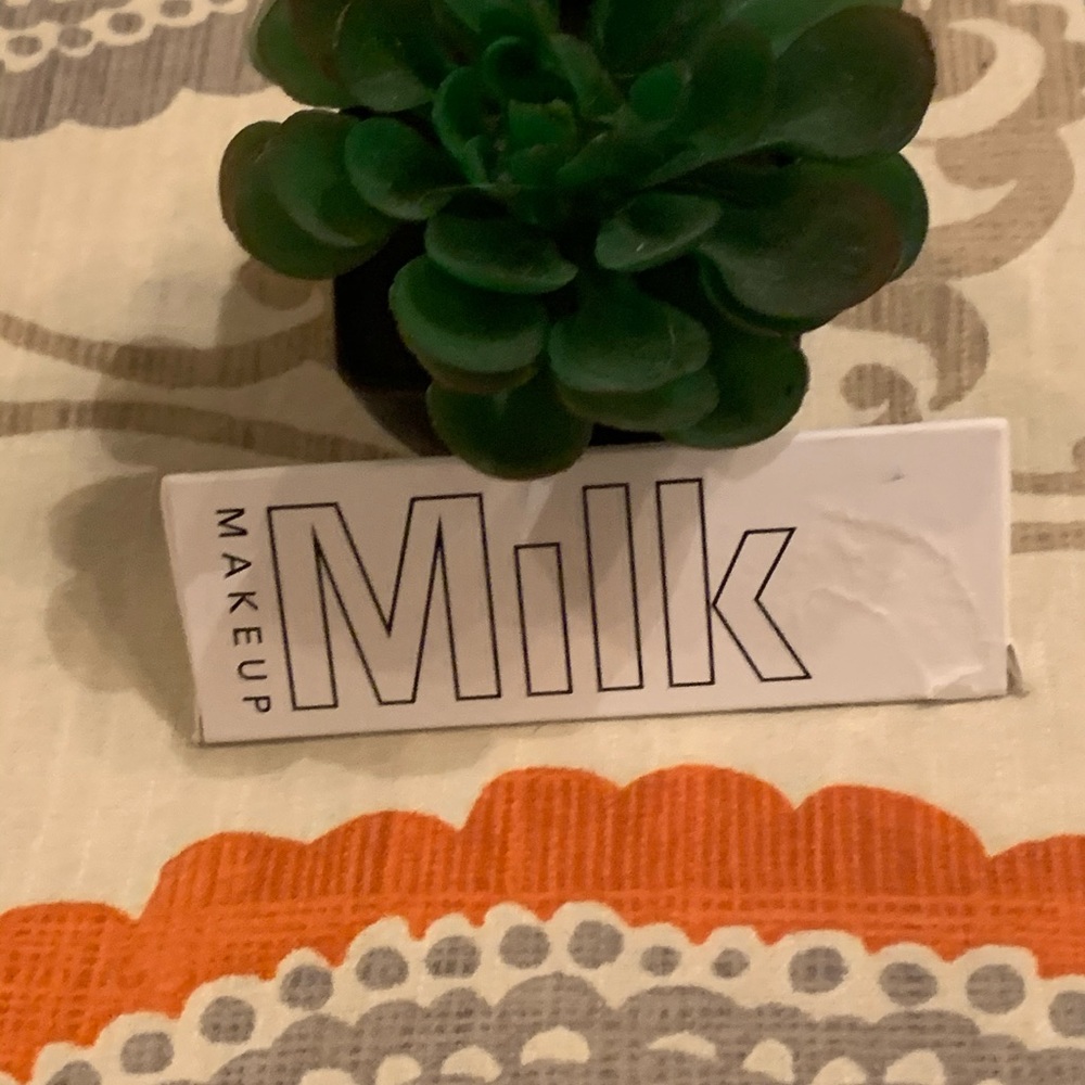 MILK KUSH EYEBROW gel